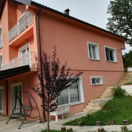 Vila Divan فيلا ديوان * Konjic